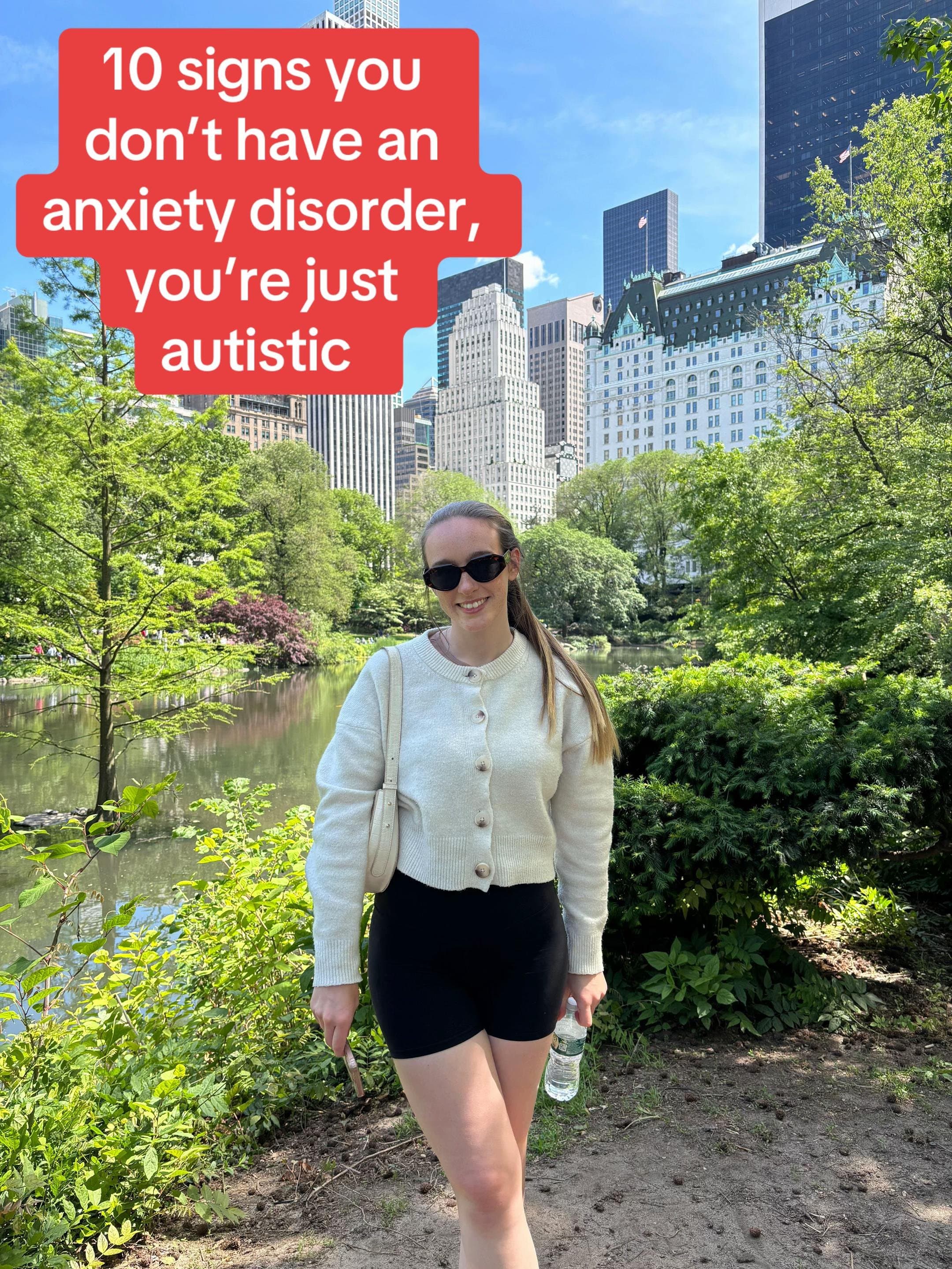 10 signs you 
don't have an 
anxiety disorder, 
you're just autistic