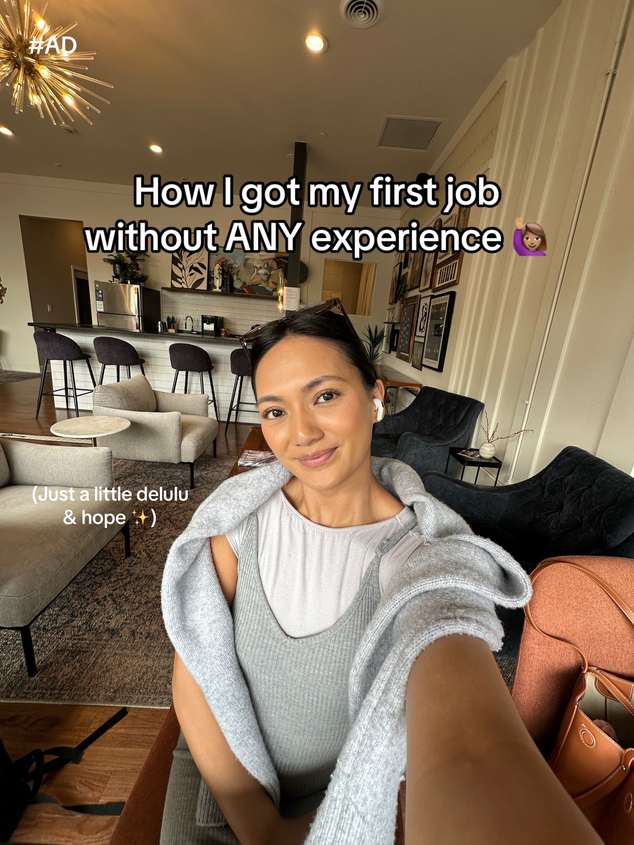 Slide 1: #AD
How I got my first job
without ANY experience 🙋🏽‍♀️
(Just a little delulu
& hope ✨)