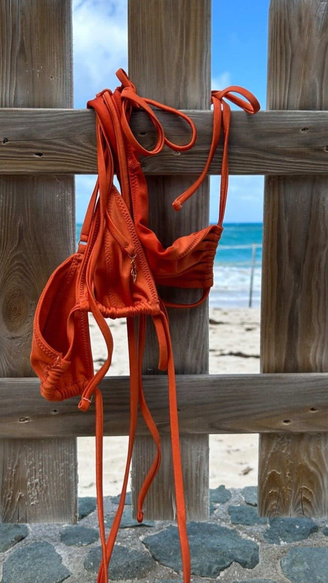 The real gold diggers
are the men who expect
their woman to take care of them,
c…