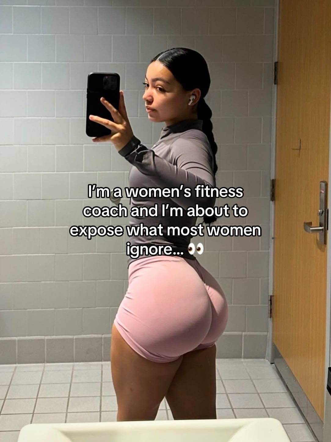 Slide 1: I'm a women's fitness coach and I'm about to expose what most women ignore... 👀