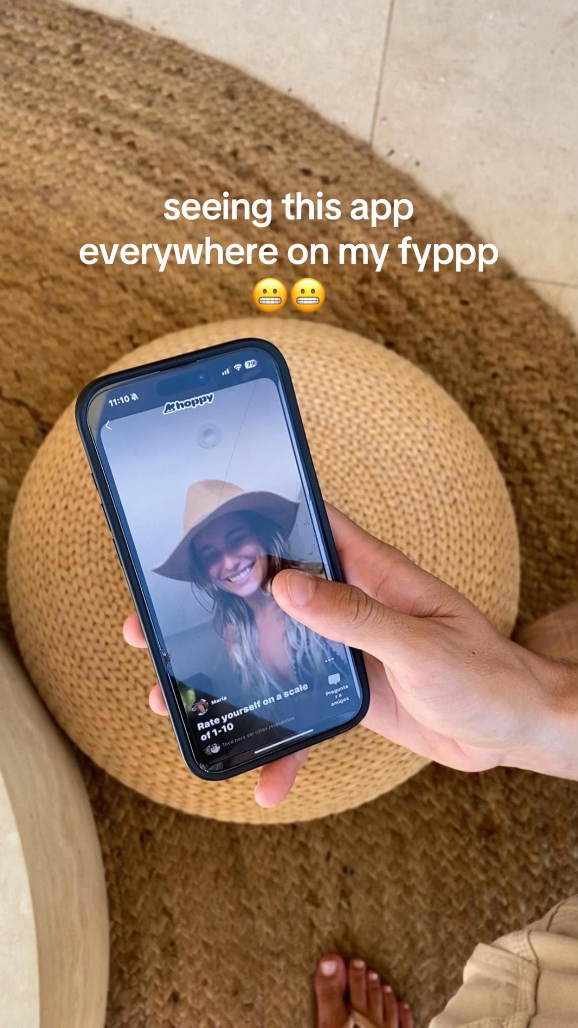 Slide 1: seeing this app
everywhere on my fyppp
😬😬