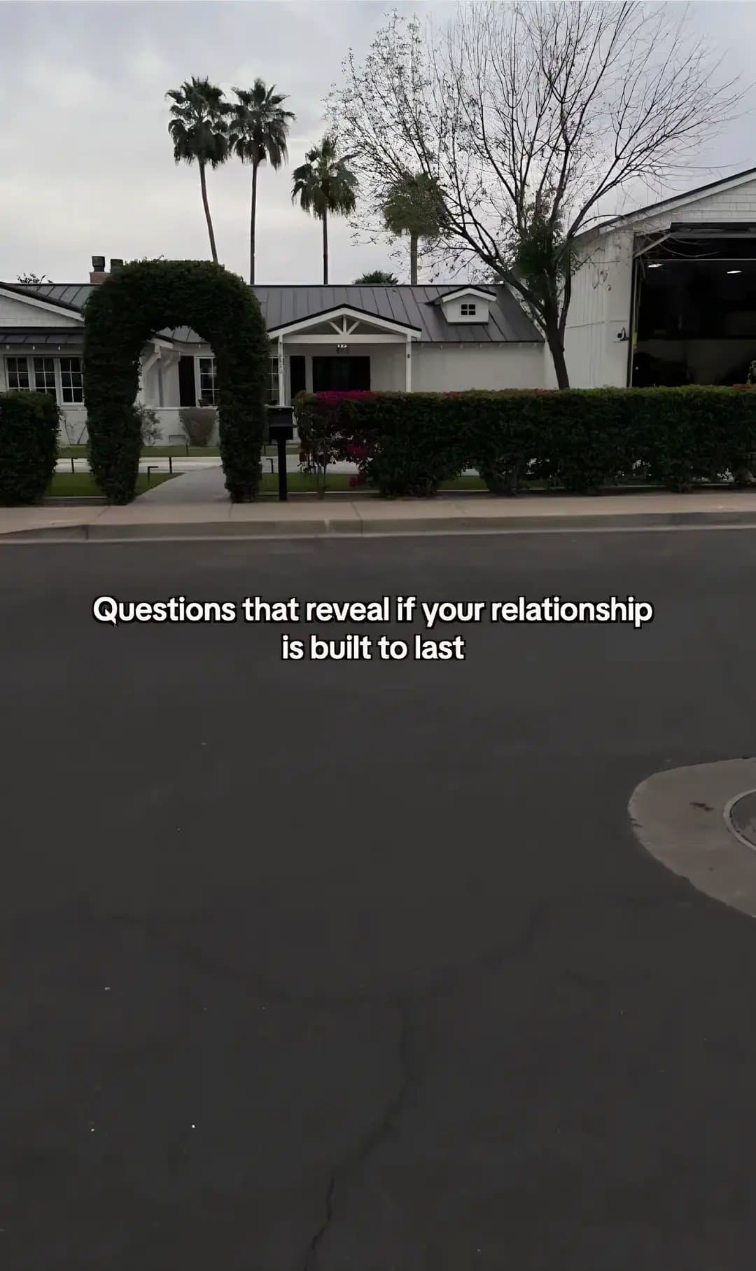 Slide 1: Questions that reveal if your relationship
is built to last