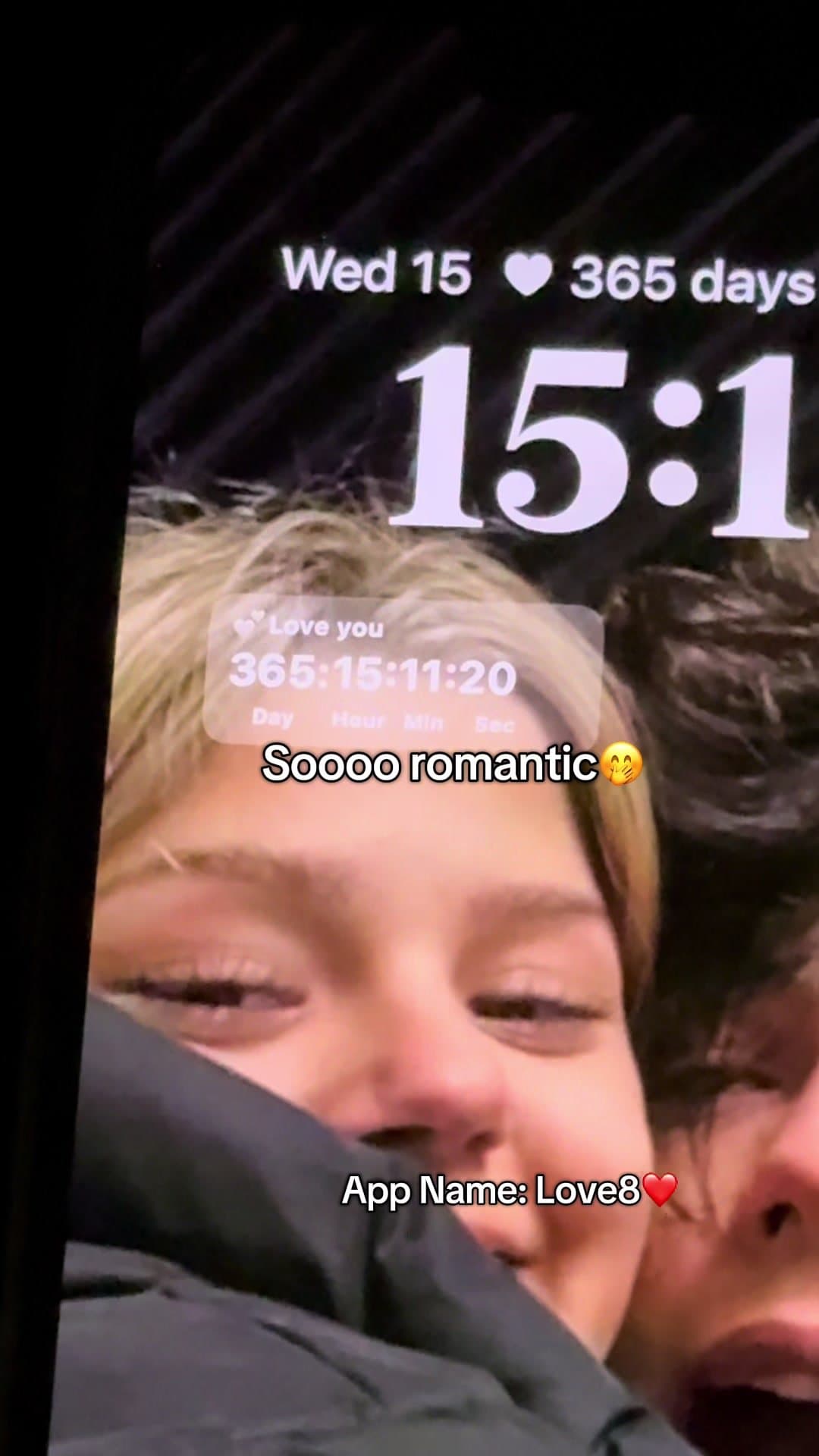 Now my bf totally owns my Lock Screen🤭💘😋