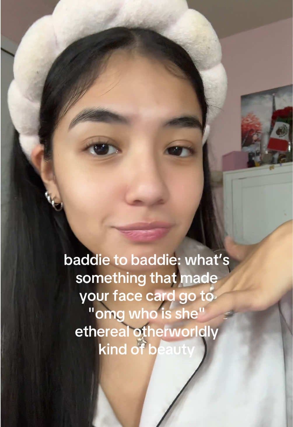 baddie to baddie: what's
something that made
your face card go to
"omg who is shβ¦